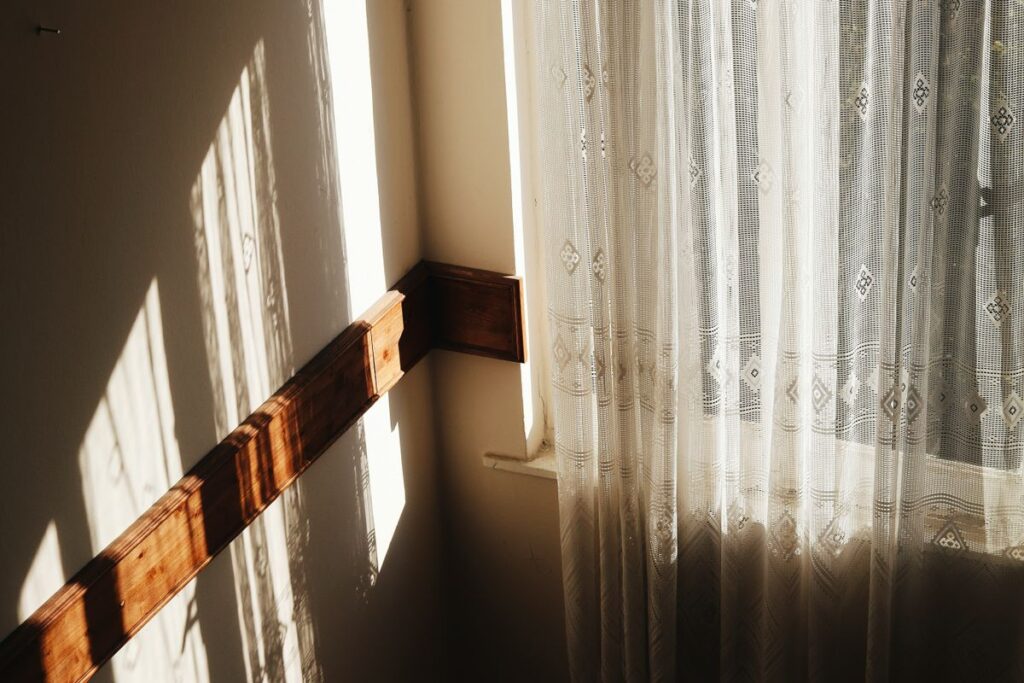 Fenêtre d’une pièce d’habitation